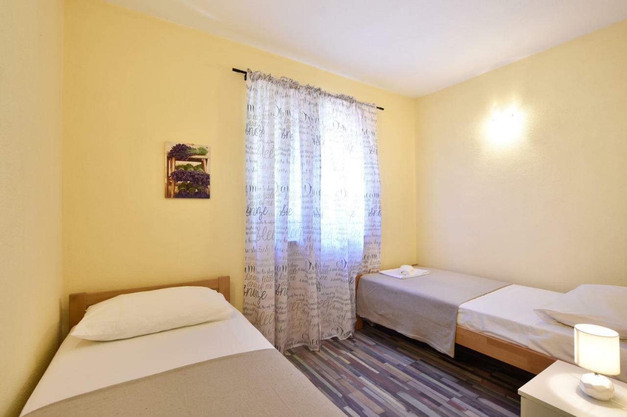 Villa Mar 1 - Luxury Apartments Пучишча Екстериор снимка