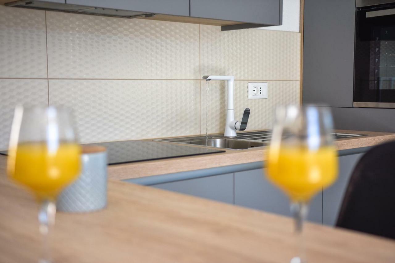 Villa Mar 1 - Luxury Apartments Пучишча Екстериор снимка