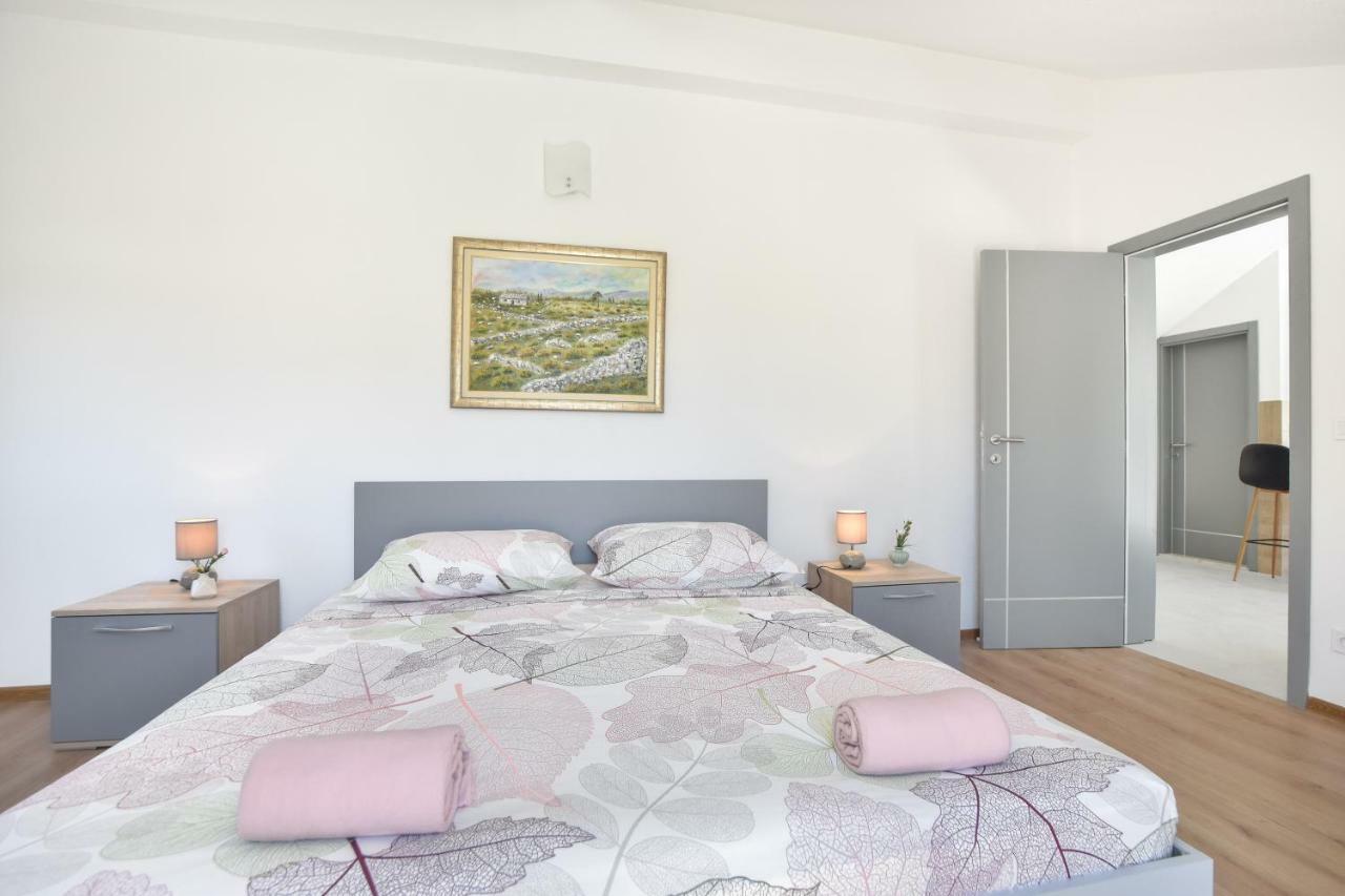 Villa Mar 1 - Luxury Apartments Пучишча Екстериор снимка