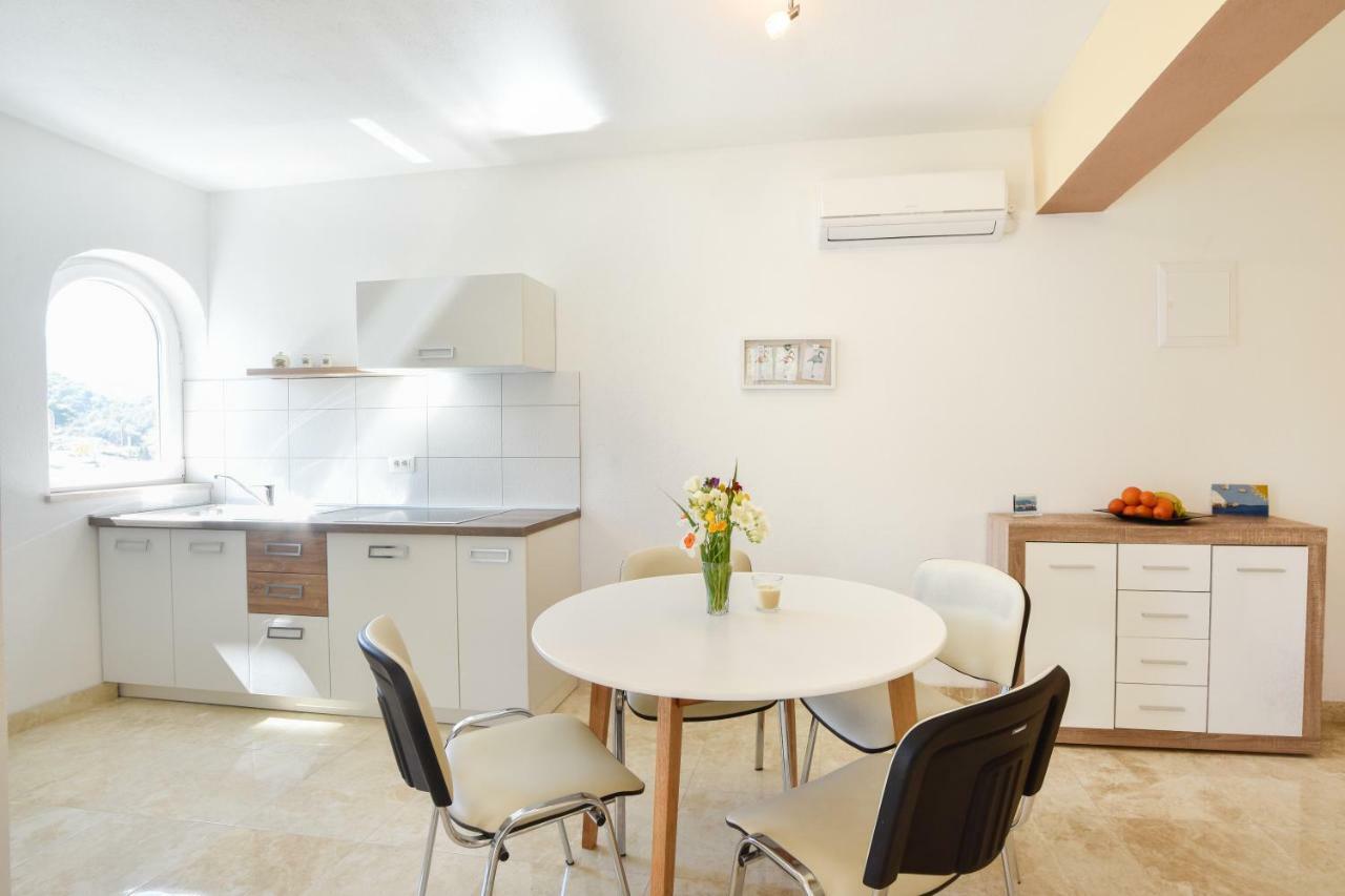 Villa Mar 1 - Luxury Apartments Пучишча Екстериор снимка