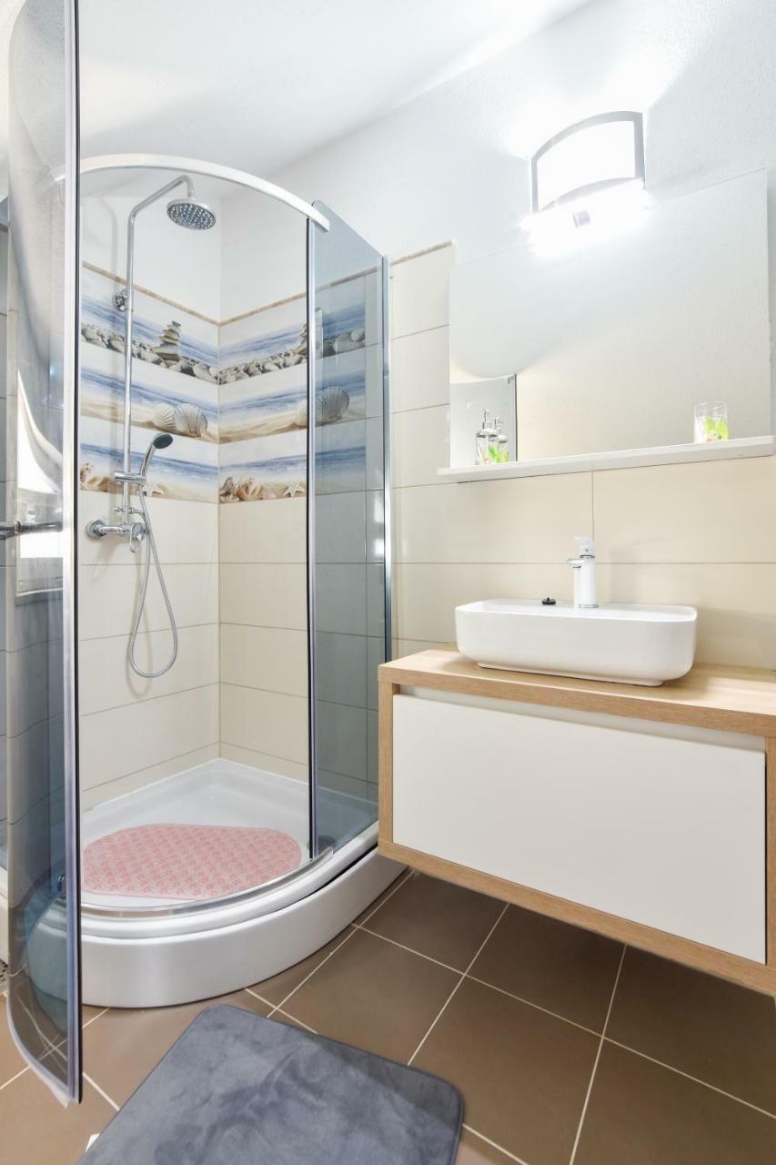 Villa Mar 1 - Luxury Apartments Пучишча Екстериор снимка